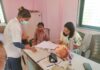 महाराष्ट्र दिनानिमित्त पारगाव येथे निरामय हॉस्पिटल तर्फे मोफत आरोग्य शिबीर संपन्न